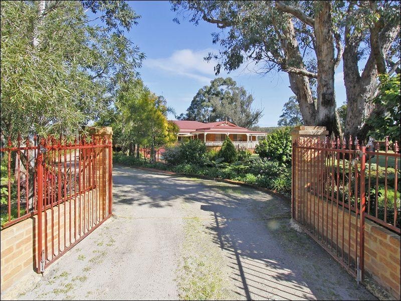 49 Mandogalup Road, Mandogalup WA 6167