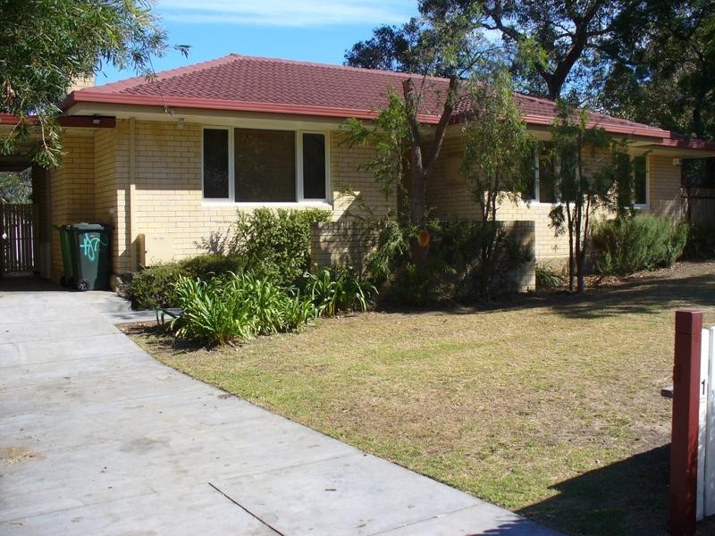 1 Radnor Way, Coolbellup WA 6163