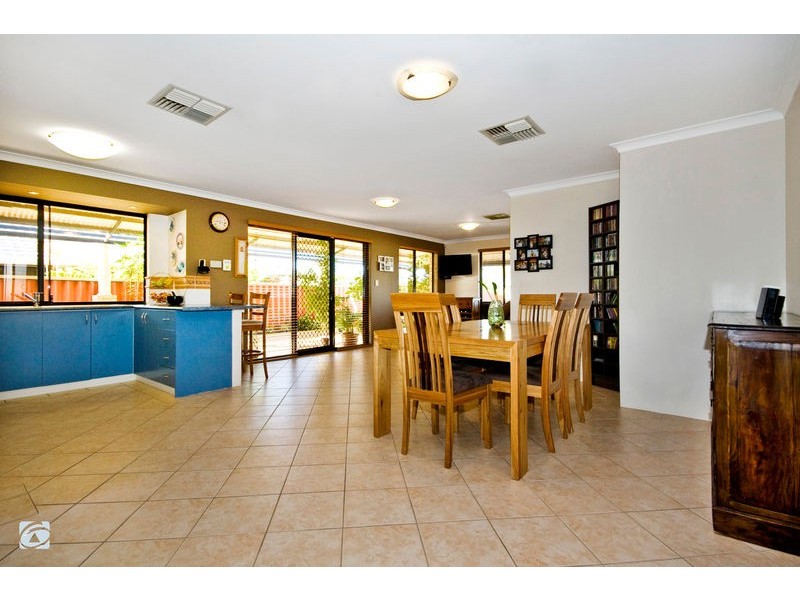 22 Yangebup Road, Yangebup WA 6164