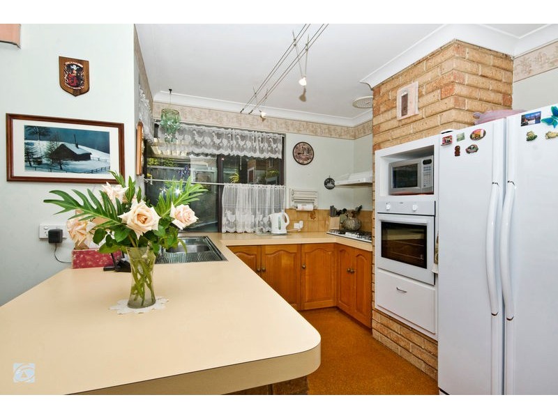 27 Moondarra Circle, South Lake WA 6164