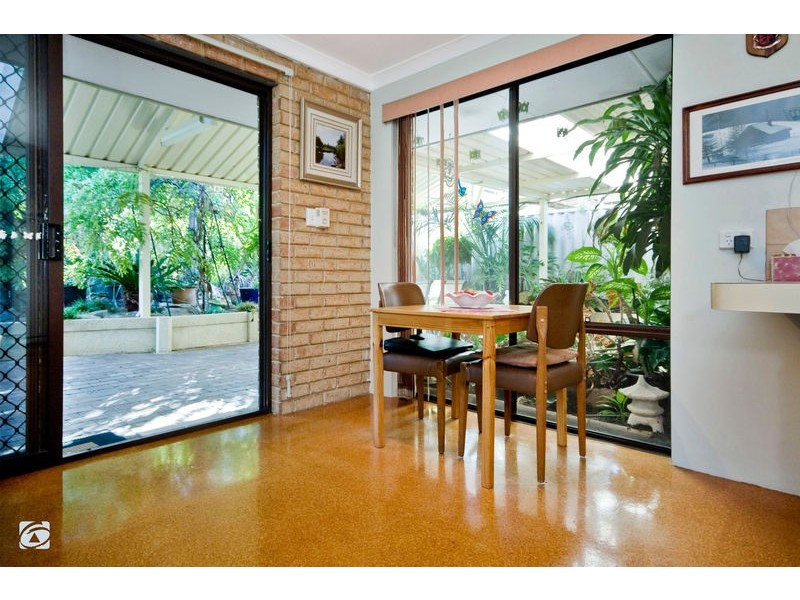 27 Moondarra Circle, South Lake WA 6164