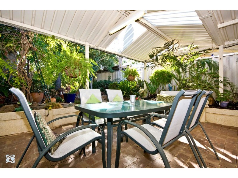 27 Moondarra Circle, South Lake WA 6164