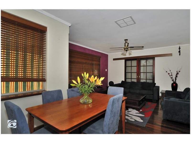 51 Aumerle Way, Spearwood WA 6163