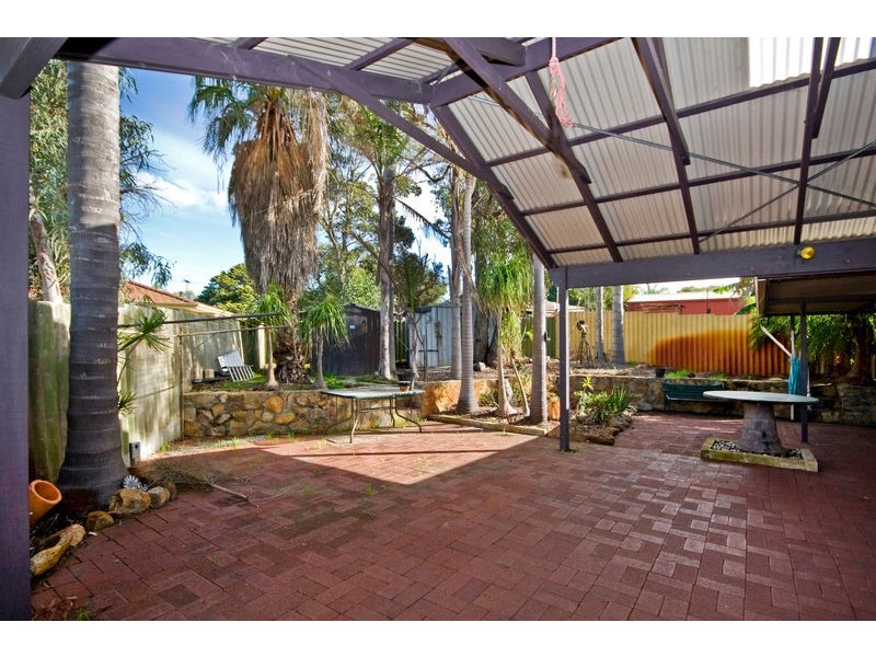 65 Sandpiper Loop, Yangebup WA 6164