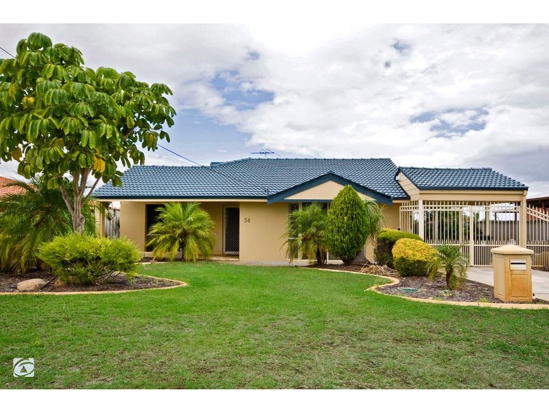 54 Elderberry Drive, South Lake WA 6164