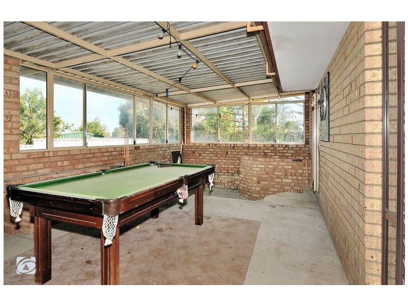 143 Yangebup Road, Yangebup WA 6164