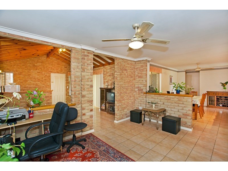 6 Nallan Place, Yangebup WA 6164
