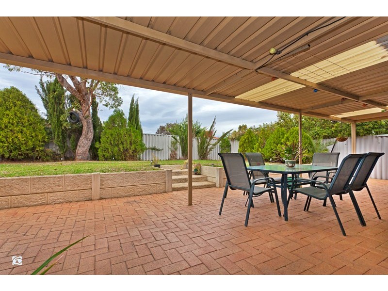 6 Nallan Place, Yangebup WA 6164