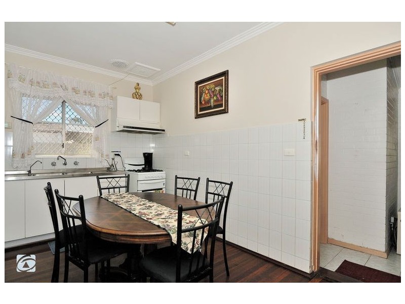 30 Clara Road, Hamilton Hill WA 6163