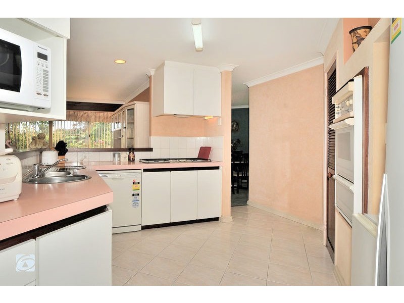 80 Bolderwood Drive, South Lake WA 6164