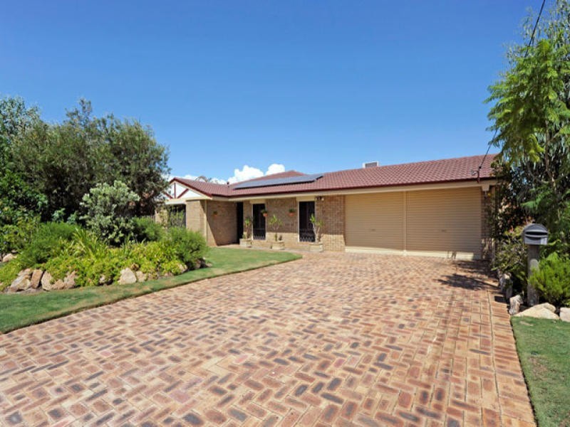 6 Crake Place, Yangebup WA 6164