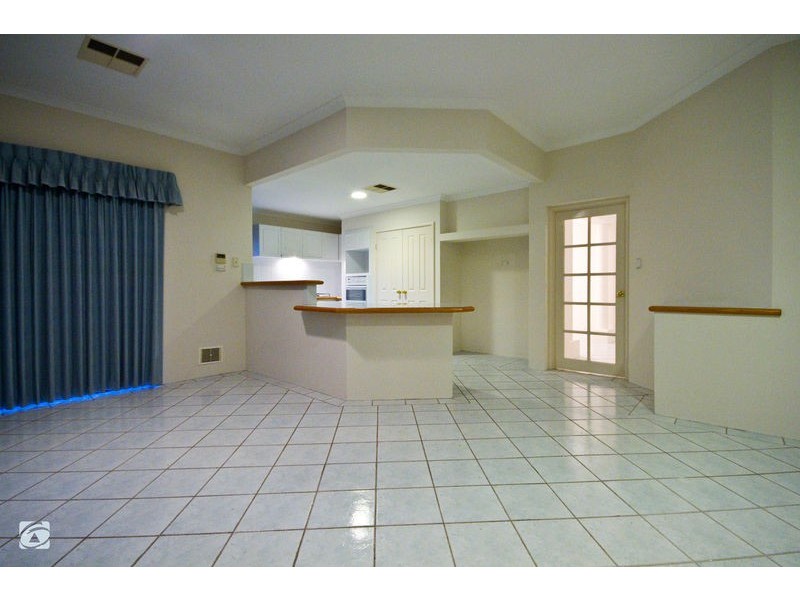 12 Aster Close, Beeliar WA 6164