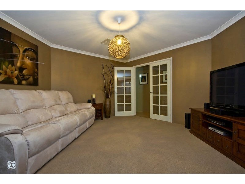 6 Mermaid Rise, Yangebup WA 6164