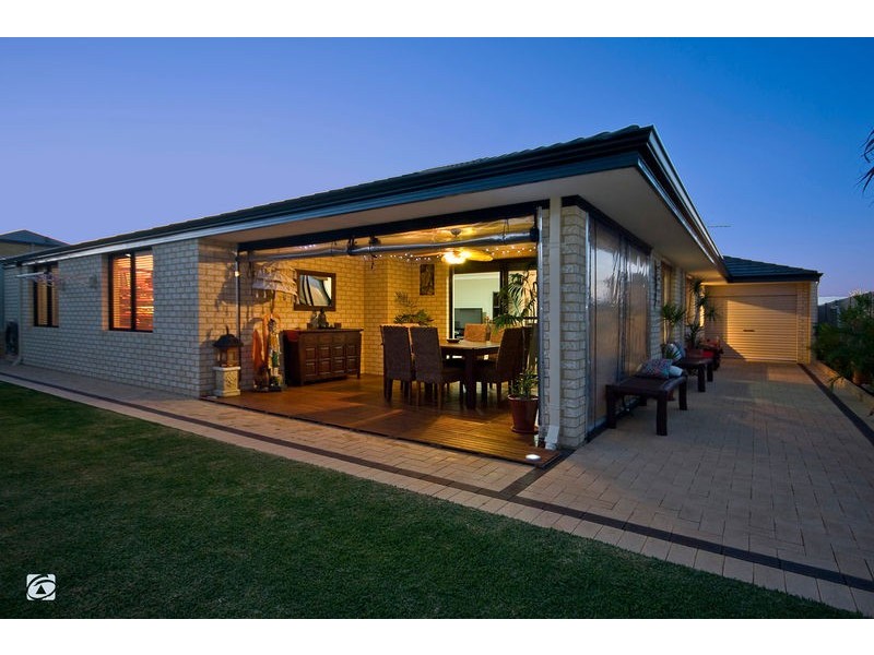6 Mermaid Rise, Yangebup WA 6164