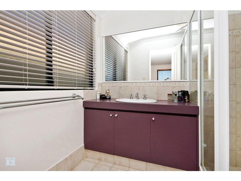 4 Oxburgh Link, Success WA 6164