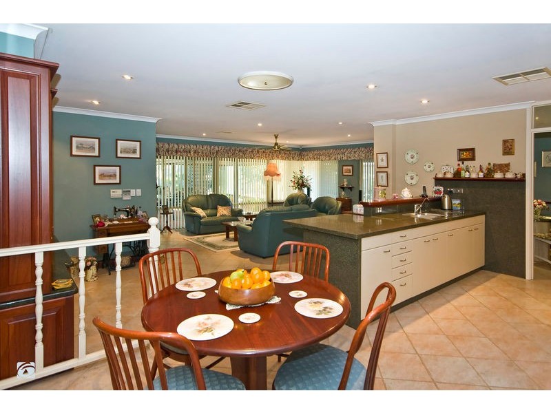38 Mudlark Way, Yangebup WA 6164