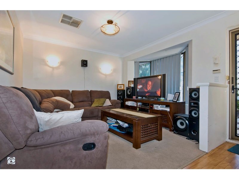 7 Impson Gardens, South Lake WA 6164