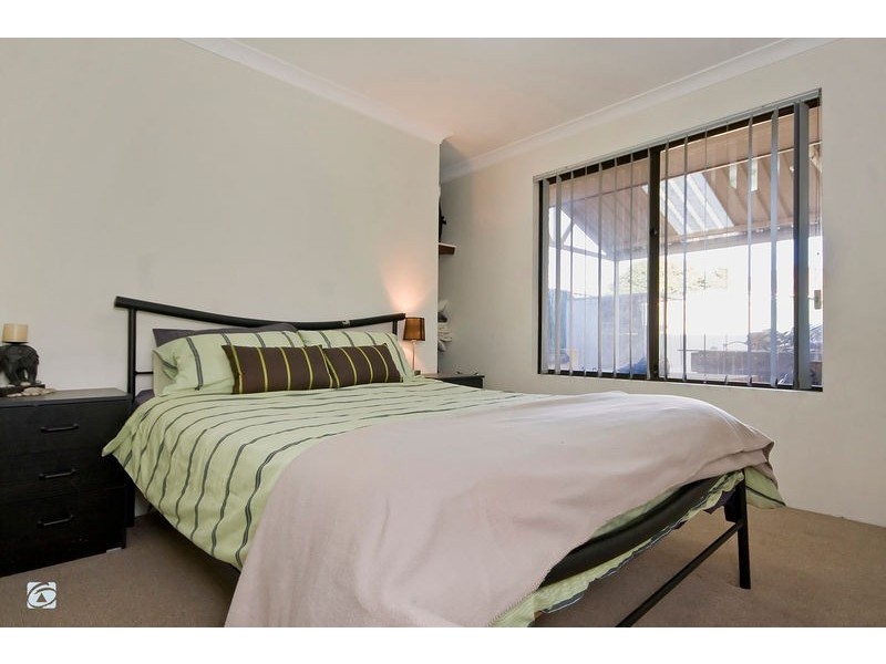 7 Impson Gardens, South Lake WA 6164