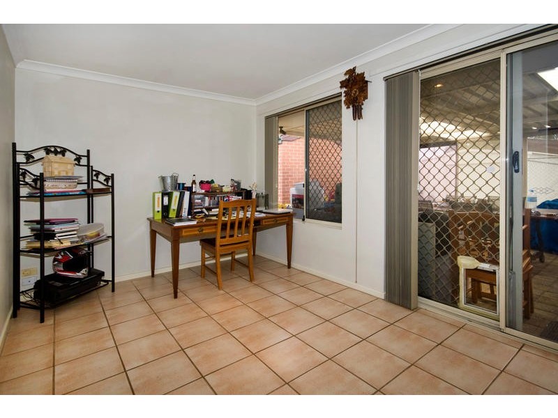 23 Labyrinth Way, South Lake WA 6164