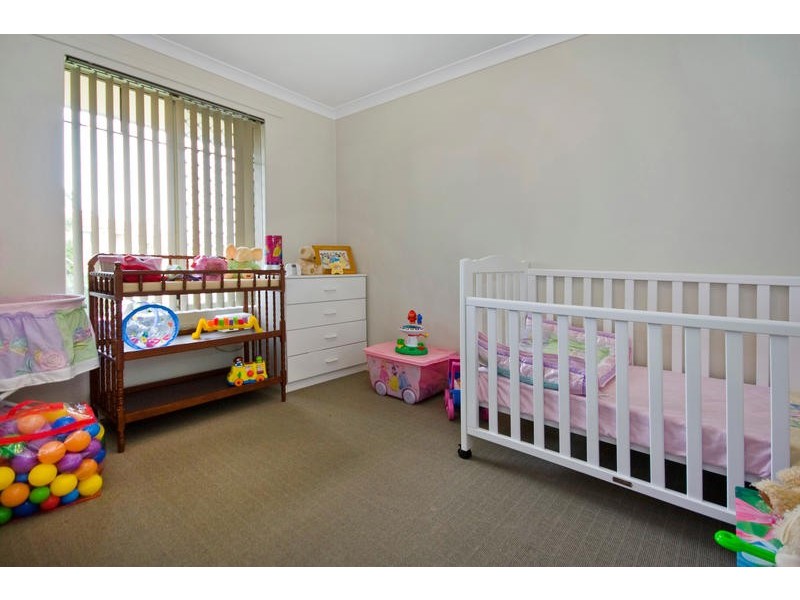 23 Labyrinth Way, South Lake WA 6164