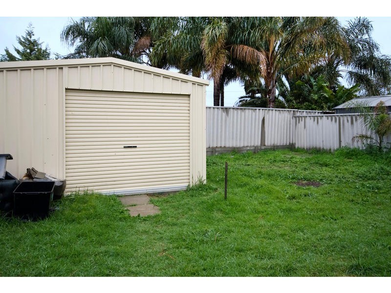 23 Labyrinth Way, South Lake WA 6164