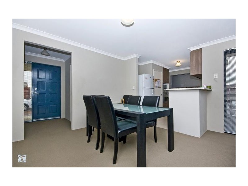 25/191 Railway Avenue, Kelmscott WA 6111