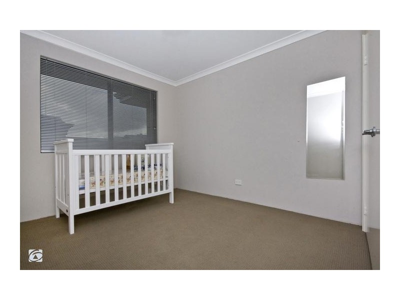 25/191 Railway Avenue, Kelmscott WA 6111