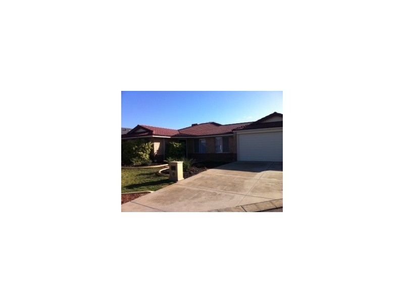 5 Karijini Close, Bibra Lake WA 6163