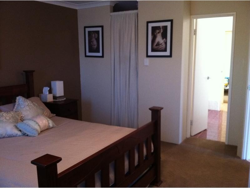 5 Karijini Close, Bibra Lake WA 6163