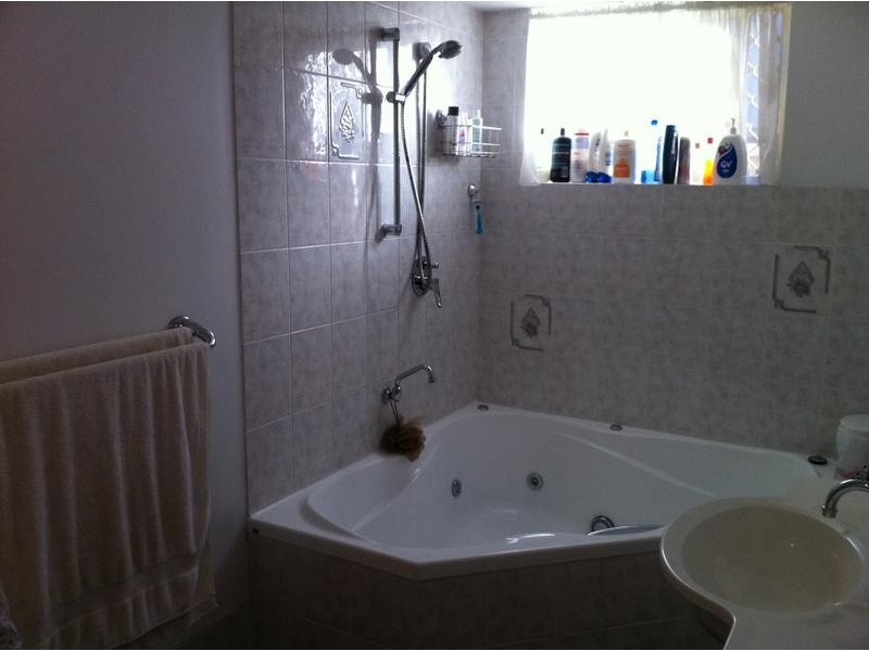 5 Karijini Close, Bibra Lake WA 6163