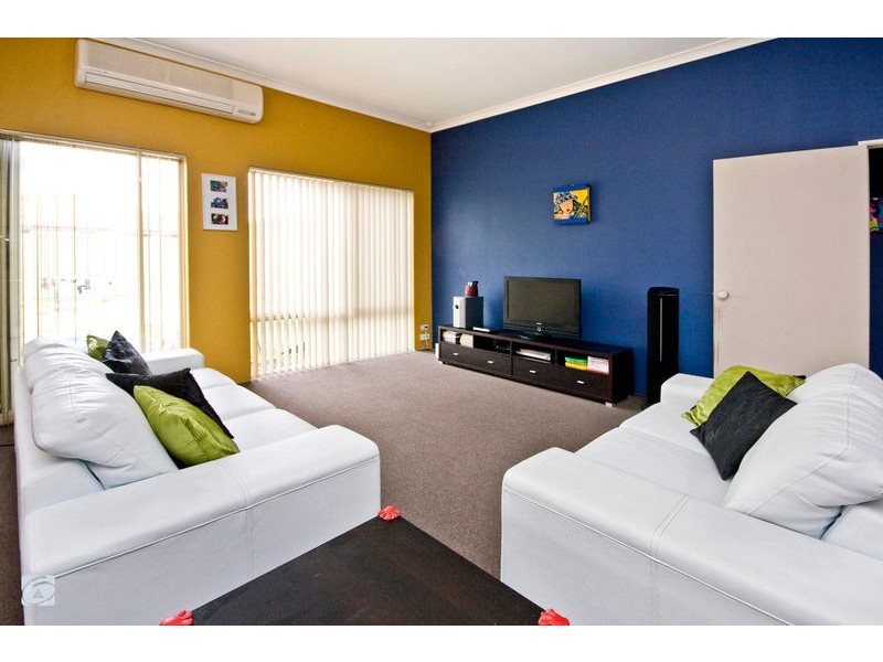 10 Dreier Court, Atwell WA 6164