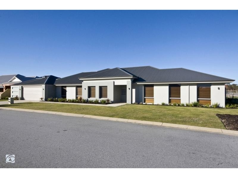 2 Pacific Avenue, Atwell WA 6164