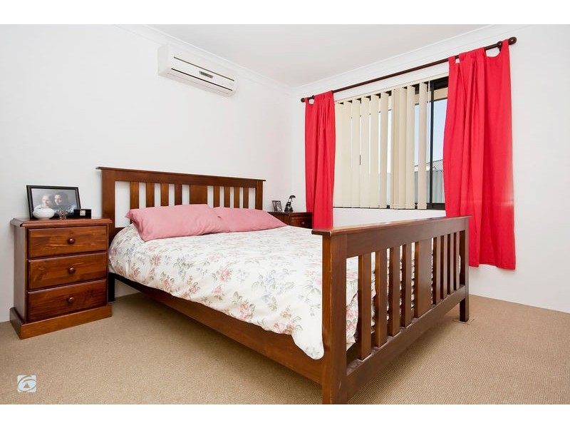 16 Wambiri Close, South Lake WA 6164
