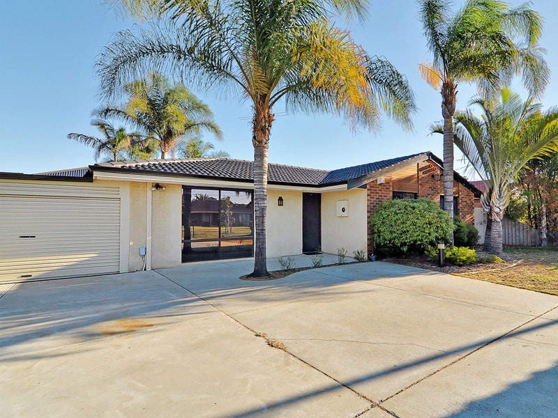 13 dotterel way, Yangebup WA 6164