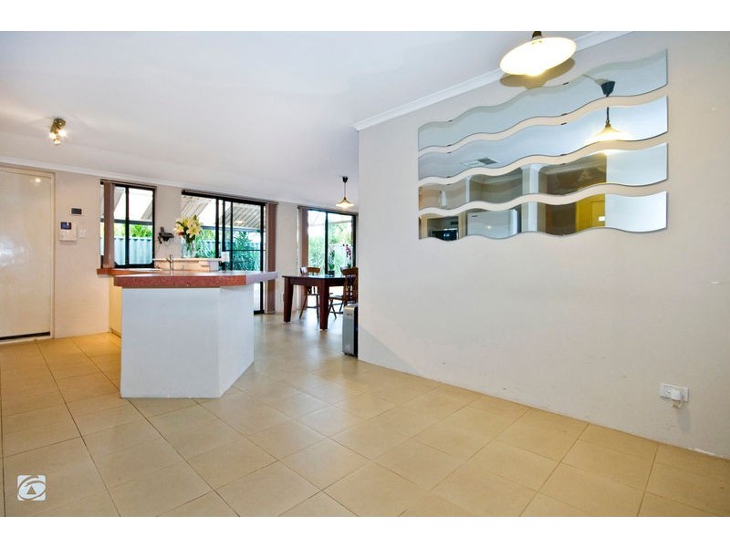 14 Oxalis Grove, Beeliar WA 6164