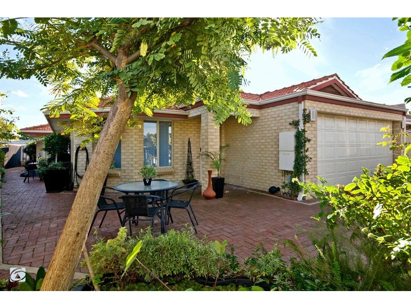 27 Cervantes Loop, Yangebup WA 6164