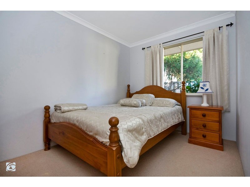 12 Leatherwood Rise, South Lake WA 6164