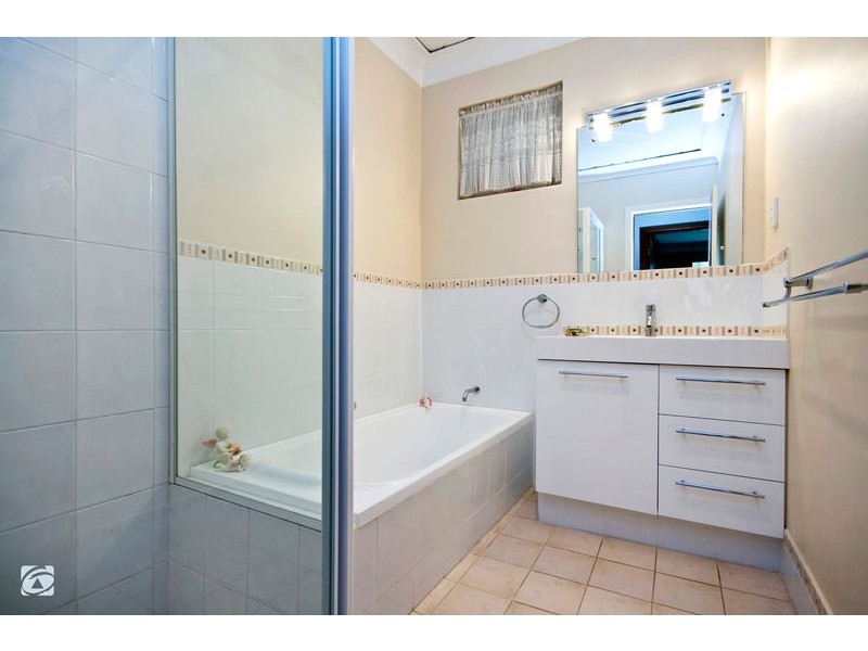 11 Pistol Street, Spearwood WA 6163