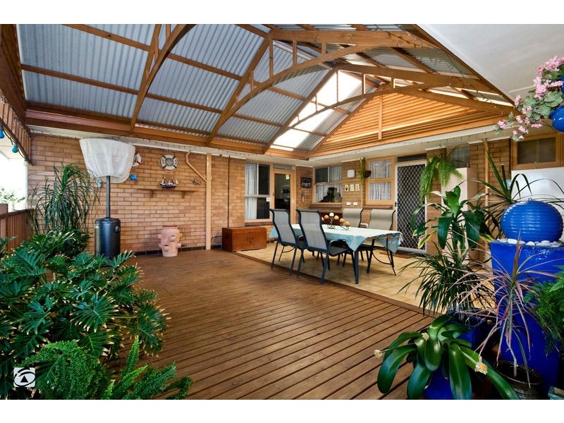 11 Pistol Street, Spearwood WA 6163