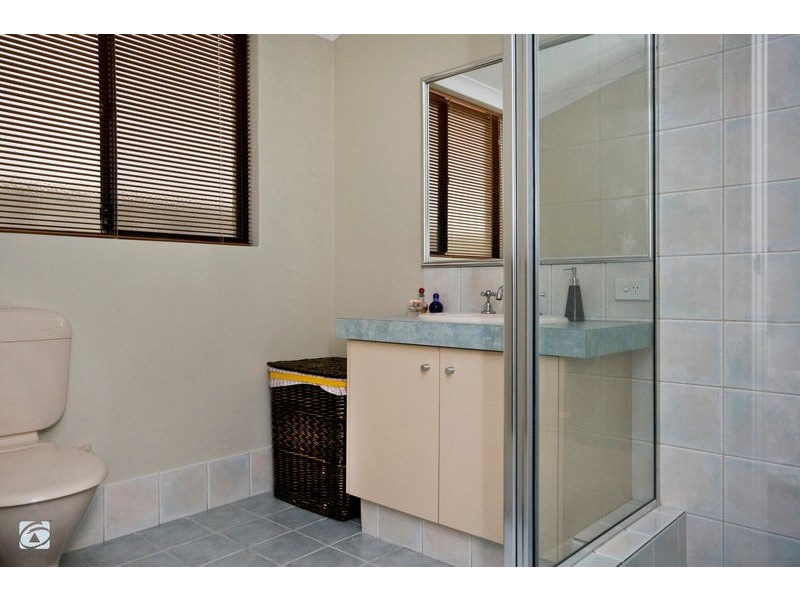 14 Tindal Avenue, Yangebup WA 6164