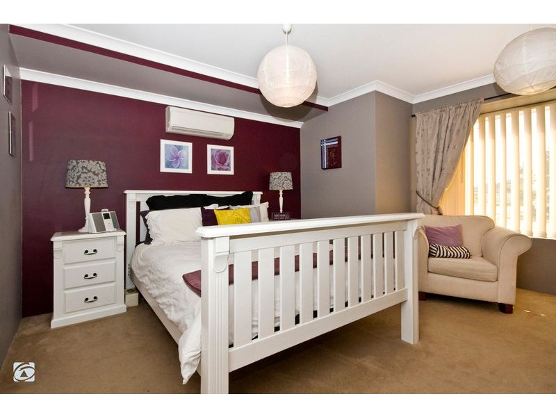 59 Jackadder Avenue, Hammond Park WA 6164