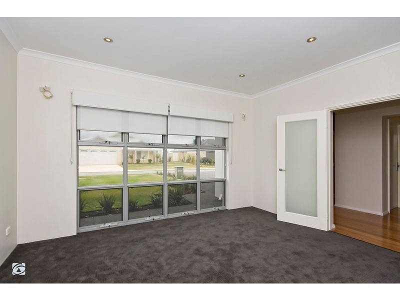 47 Concord Terrace, Atwell WA 6164