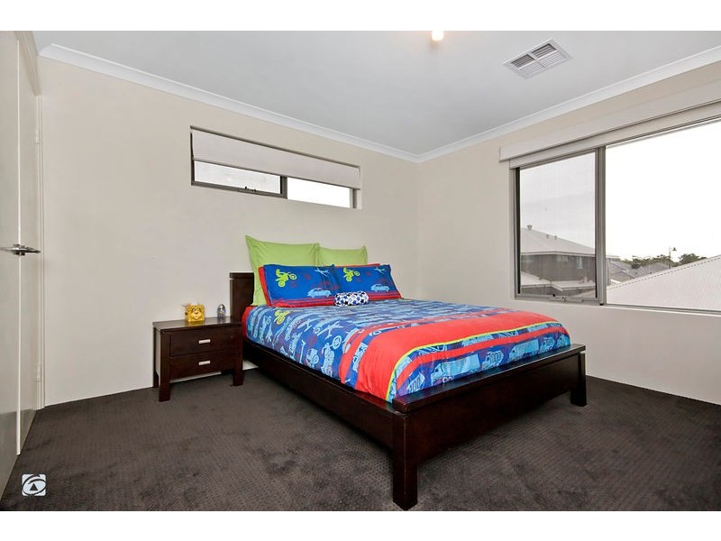 47 Concord Terrace, Atwell WA 6164