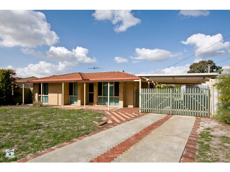 7 Arcaman Place, South Lake WA 6164