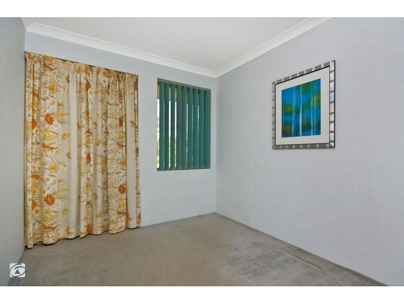 7 Arcaman Place, South Lake WA 6164