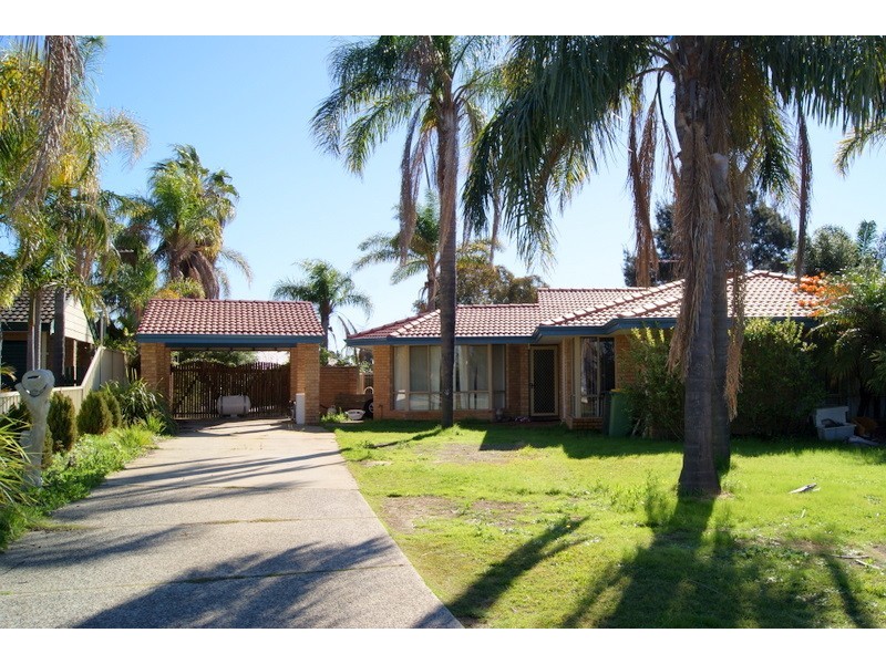 11 Bolwarra Heights, South Lake WA 6164