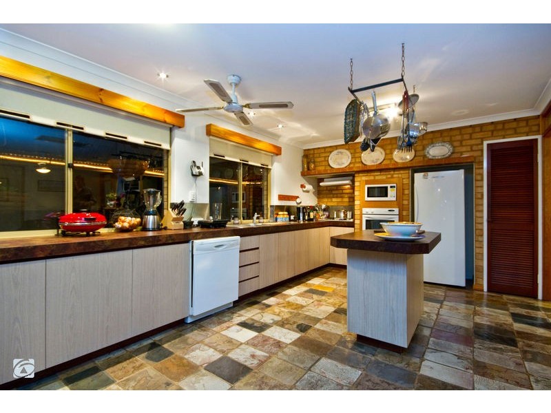 7 Rapania Rise, Yangebup WA 6164
