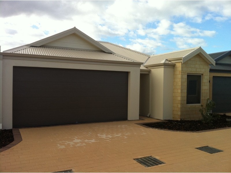 4/25 Peppermint Gardens, Aubin Grove WA 6164