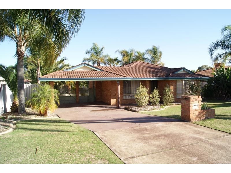 12 Hamlet Court, Bibra Lake WA 6163