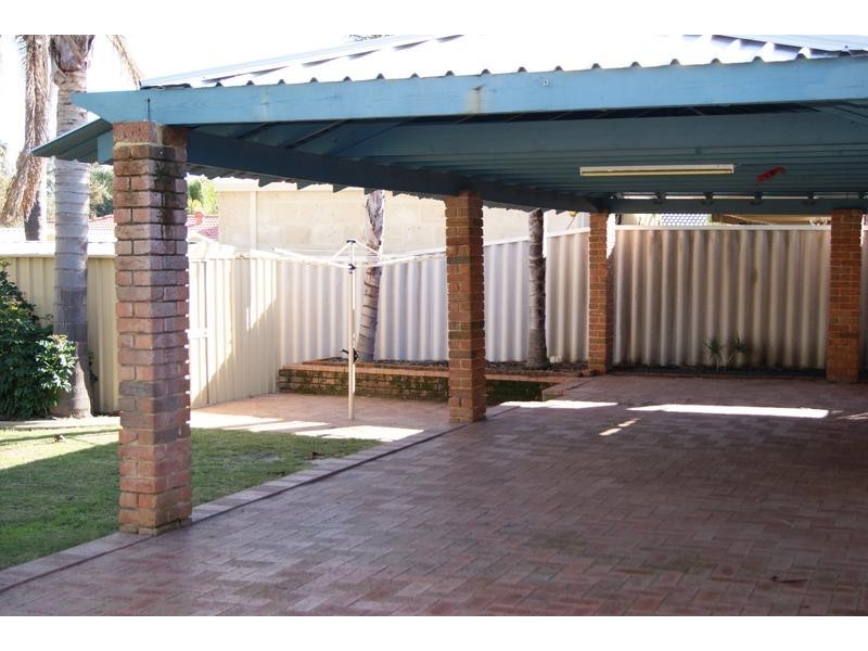 12 Hamlet Court, Bibra Lake WA 6163